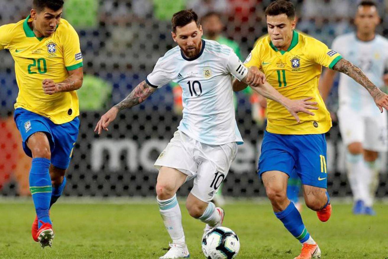 这对青少年 这对青少年