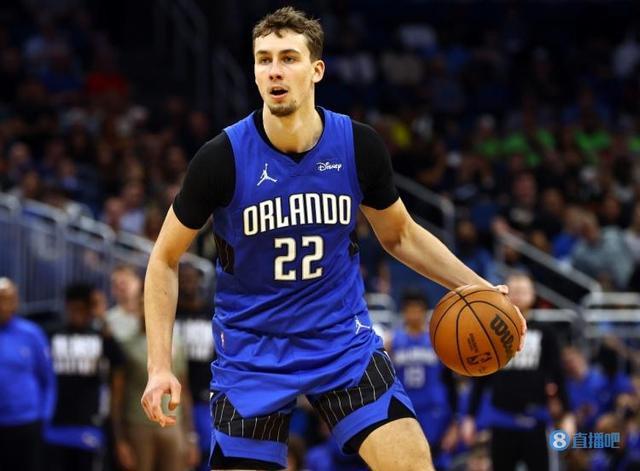 球队出战 球队出战