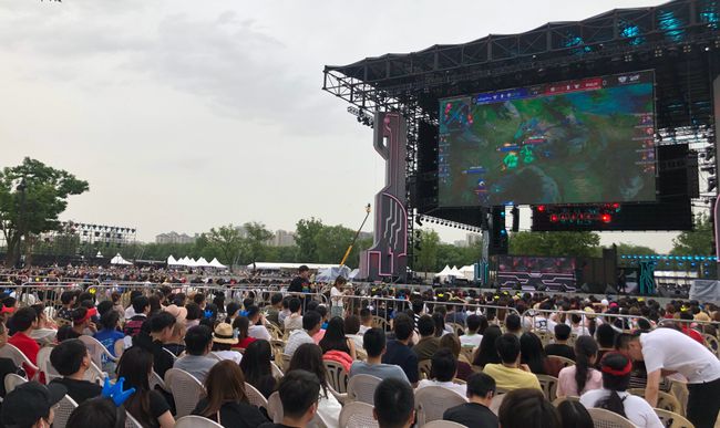 顺利以小组 顺利以小组