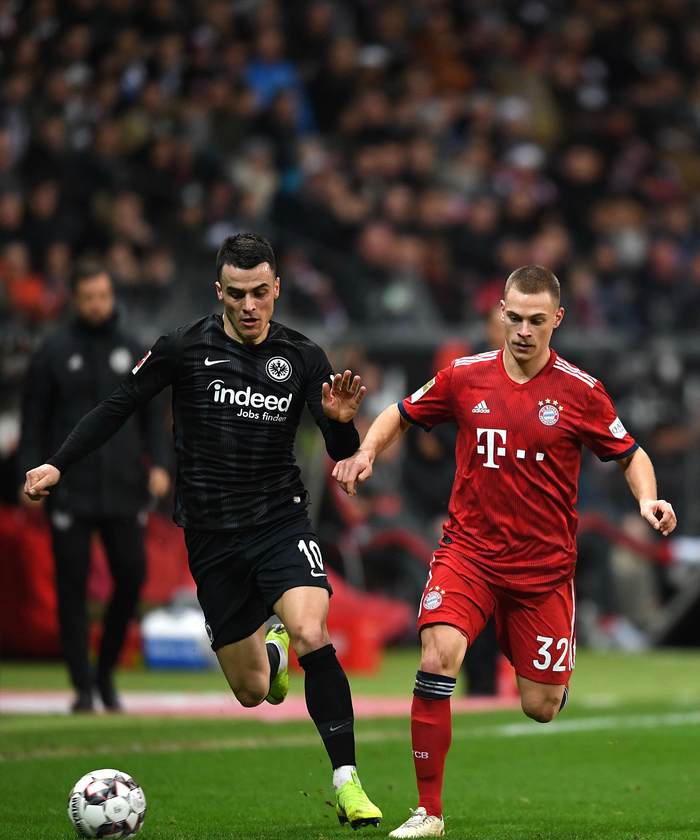 有人陷入战 有人陷入战